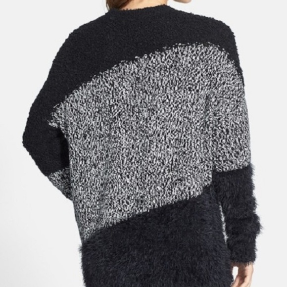 VINCE CAMUTO Blk/White Textured Intarsia Sweater - Picture 2 of 6